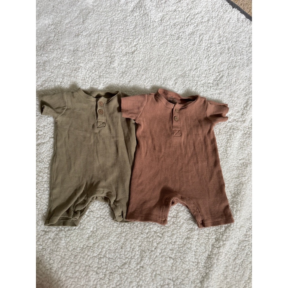 Unbranded Waffle Knit Romper Baby 6M Green Brown Excellent Henley Set of 2